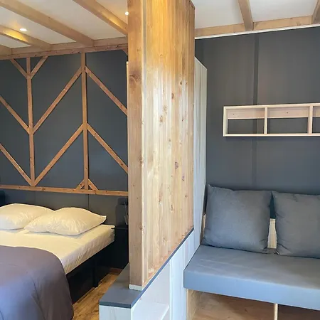 Grand Fay A 10 Min Des Plages Kamp alanı