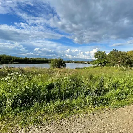 Cottage Grand Fay A 10 Min Des Plages Camping