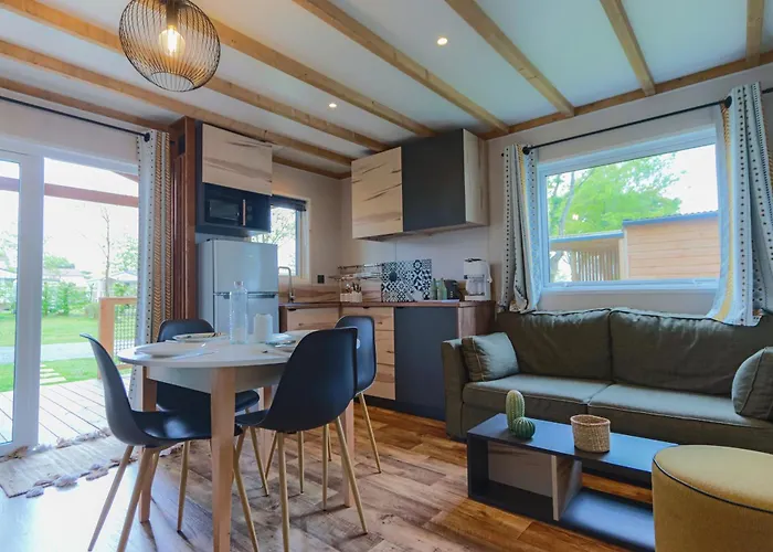 Grand Fay A 10 Min Des Plages